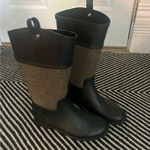 Black Rain Boots with tan herringbone design